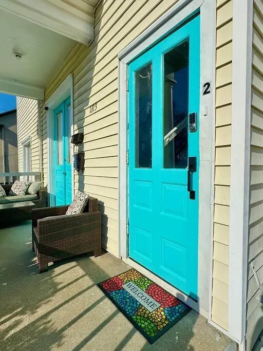 Brand New! Walk To All + 12 Mins To Derby! Louisville Apartment